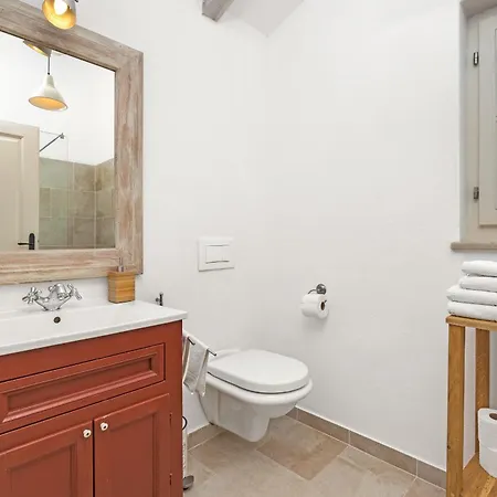 Luka In With Pool & Playground Only 600 Meter From The Villa Fažana