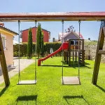 Luka In With Pool & Playground Only 600 Meter From The فيلة *